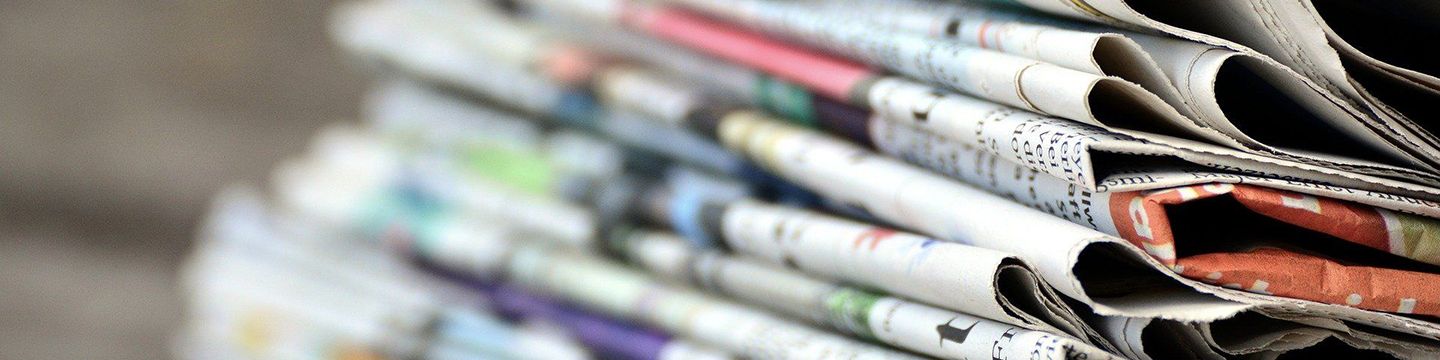 Zeitungsstapel © congerdesign, Pixabay