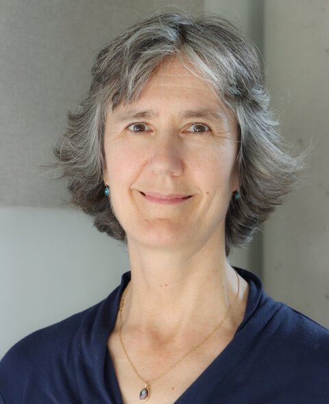 Protrait von Dr. Juliane Folkerts