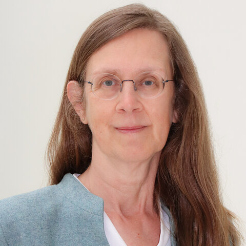 Dr. med. Susanne Weg-Remers Portrait von Dr. med. Susanne Weg-Remers