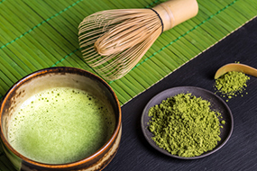 Grüntee-Pulver Matcha © grafvision/Fotolia