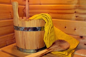 Sauna Aufguss © ulleo -pixabay
