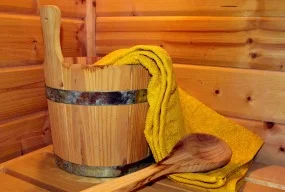 Sauna Aufguss © ulleo -pixabay