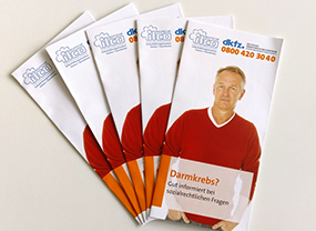 Flyer: Darmkrebs? Gut informiert bei sozialrechtlichen Fragen © Krebsinformationsdienst, Deutsches Krebsforschungszentrum